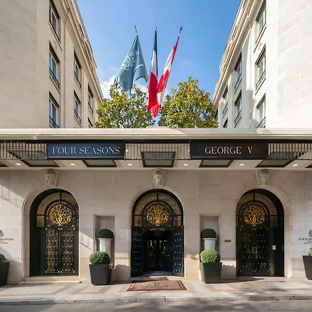 Four Seasons Hotel George V Paris-3